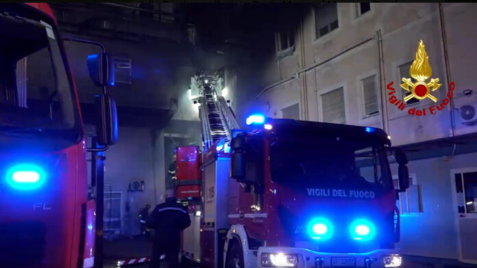 Tragedia a Tivoli: Ospedale San Giovanni Evangelista devastato dalle fiamme, quattro vittime confermate.